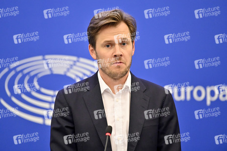 Pressekonferenz zu der Überarbeitung der Energieeffizienzrichtlinie im EU-Parlament in Straßburg