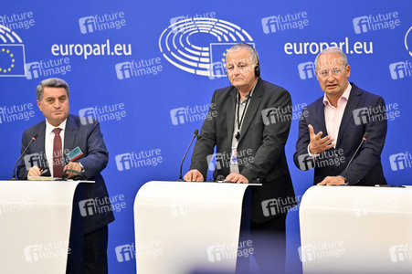 Pressekonferenz zur Bedrohung durch ISIS im EZ-Parlament in Straßburg