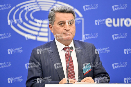 Pressekonferenz zur Bedrohung durch ISIS im EZ-Parlament in Straßburg