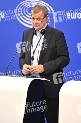 Pressekonferenz zu Überarbeitung der Erneuerbare-Energien-Richtlinie im EU-Parlament in Straßburg