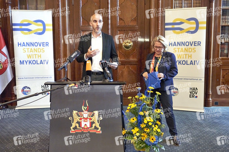 Pressetermin mit Svenja Schulze und Belit Onay in Hannover