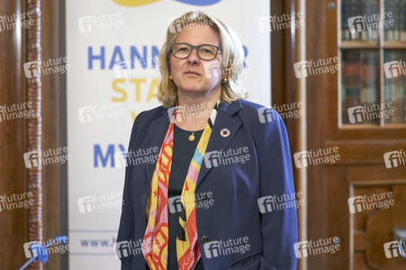Pressetermin mit Svenja Schulze und Belit Onay in Hannover