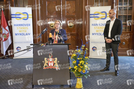 Pressetermin mit Svenja Schulze und Belit Onay in Hannover