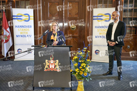 Pressetermin mit Svenja Schulze und Belit Onay in Hannover