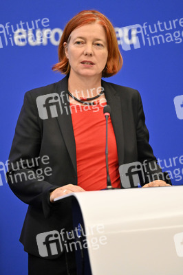 Pressekonferenz zum Verhalten Ungarns im EU-Parlament in Straßburg