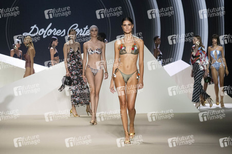 Dolores Cortés Fashion Show auf der 76. Mercedes-Benz Fashion Week Madrid