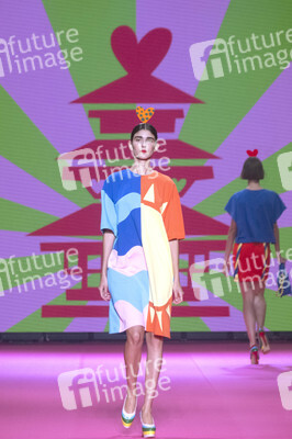 Agatha Ruiz de la Prada Fashion Show auf der 76. Mercedes-Benz Fashion Week Madrid