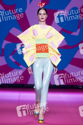 Agatha Ruiz de la Prada Fashion Show auf der 76. Mercedes-Benz Fashion Week Madrid
