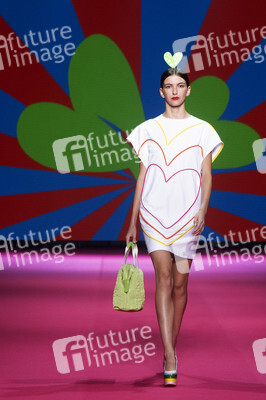 Agatha Ruiz de la Prada Fashion Show auf der 76. Mercedes-Benz Fashion Week Madrid