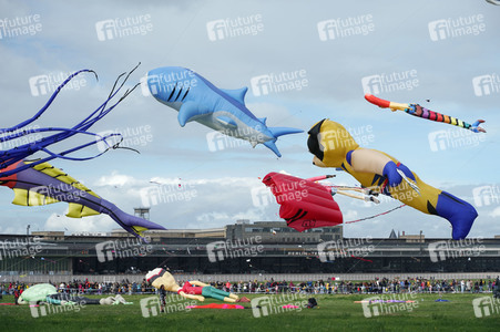 Festival der Riesendrachen in Berlin