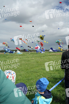 Festival der Riesendrachen in Berlin