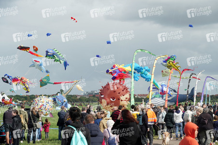 Festival der Riesendrachen in Berlin