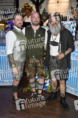 Wiesn Anstich 2022 im Hofbräu Berlin