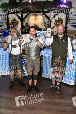 Wiesn Anstich 2022 im Hofbräu Berlin