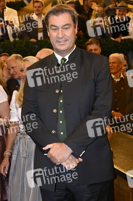 Wiesn Anstich auf dem Oktoberfest 2022 im Schottenhamel Festzelt in München