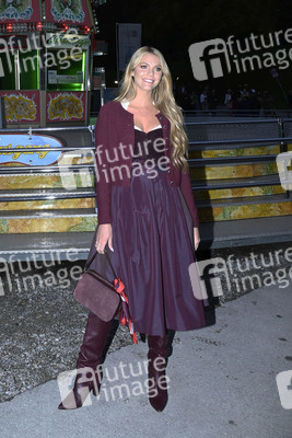 Almauftrieb beim Oktoberfest 2022 in München