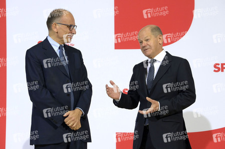 Bildtermin mit Olaf Scholz und Enrico Letta in Berlin