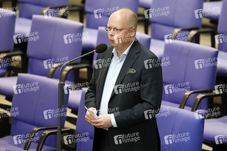 53. Sitzung des Deutschen Bundestages in Berlin