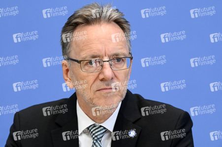 Bundespressekonferenz Vorstellung BKA - Lagebild Organisierte Kriminalität 2021 in Berlin