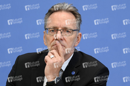 Bundespressekonferenz Vorstellung BKA - Lagebild Organisierte Kriminalität 2021 in Berlin
