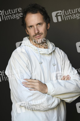 Photoshooting mit dem Cast von 'Stillness in the Storm', San Sebastian International Film Festival 2022