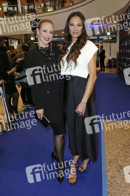 Late Night Shopping Party in Hamburg