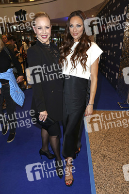 Late Night Shopping Party in Hamburg