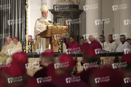 Eröffnungsgottesdienst der Herbst-Vollversammlung der Deutschen Bischofskonferenz in Fulda