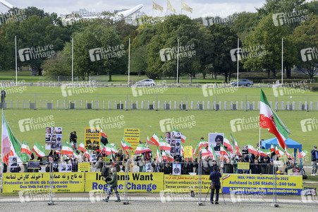 Demonstration für Solidarität mit den Protesten im Iran in Berlin
