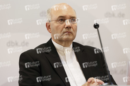 Pressekonferenz zur Aufarbeitung sexuellen Missbrauchs bei der Herbst-Vollversammlung der Deutschen Bischofskonferenz in Fulda