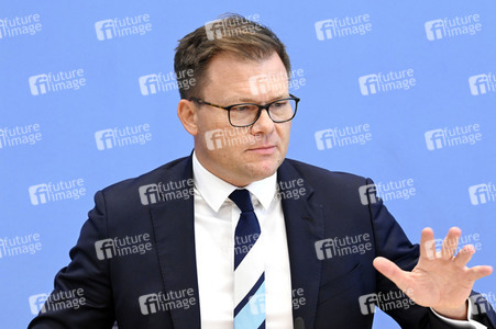 Bundespressekonferenz Bericht des Beauftragten der Bundesregierung für Ostdeutschland 2022 in Berlin
