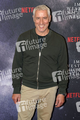 Filmpremiere 'Im Westen nichts Neues' in Berlin