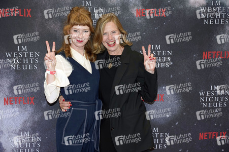Filmpremiere 'Im Westen nichts Neues' in Berlin