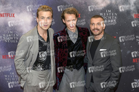Filmpremiere 'Im Westen nichts Neues' in Berlin