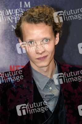 Filmpremiere 'Im Westen nichts Neues' in Berlin