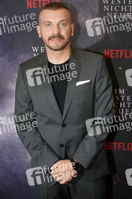 Filmpremiere 'Im Westen nichts Neues' in Berlin