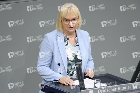 57. Sitzung des Deutschen Bundestages in Berlin