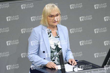 57. Sitzung des Deutschen Bundestages in Berlin