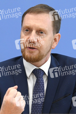 Bundespressekonferenz Großforschungszentren in der Lausitz in Berlin