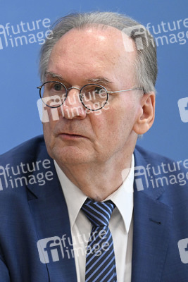 Bundespressekonferenz Großforschungszentren in der Lausitz in Berlin