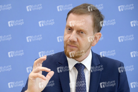 Bundespressekonferenz Großforschungszentren in der Lausitz in Berlin