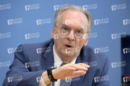 Bundespressekonferenz Großforschungszentren in der Lausitz in Berlin