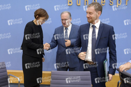 Bundespressekonferenz Großforschungszentren in der Lausitz in Berlin