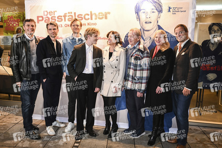 Filmpremiere 'Der Passfälscher' in München