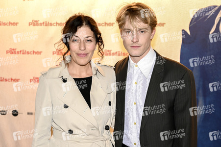 Filmpremiere 'Der Passfälscher' in München