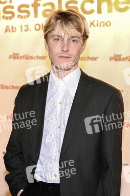 Filmpremiere 'Der Passfälscher' in München