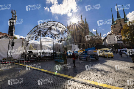 Aufbau für den Tag der Deutschen Einheit 2022 in Erfurt