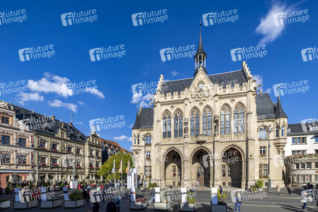Aufbau für den Tag der Deutschen Einheit 2022 in Erfurt