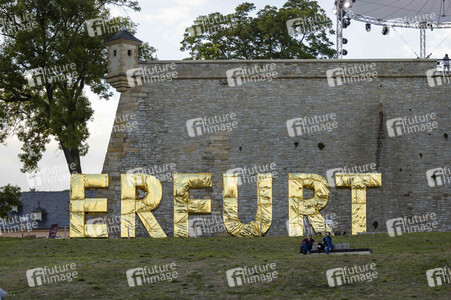 Aufbau für den Tag der Deutschen Einheit 2022 in Erfurt