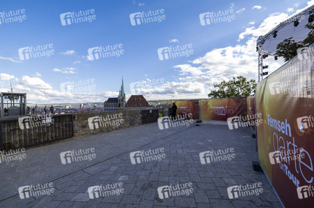 Aufbau für den Tag der Deutschen Einheit 2022 in Erfurt